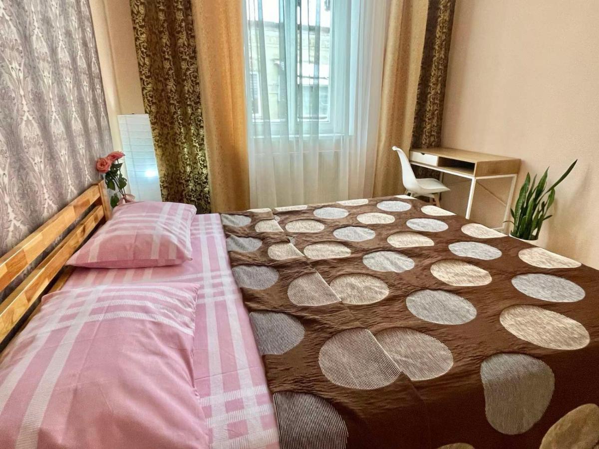 Крехівська 5,Апартаменти В Центрі, Дві Спальні Lviv Exterior photo