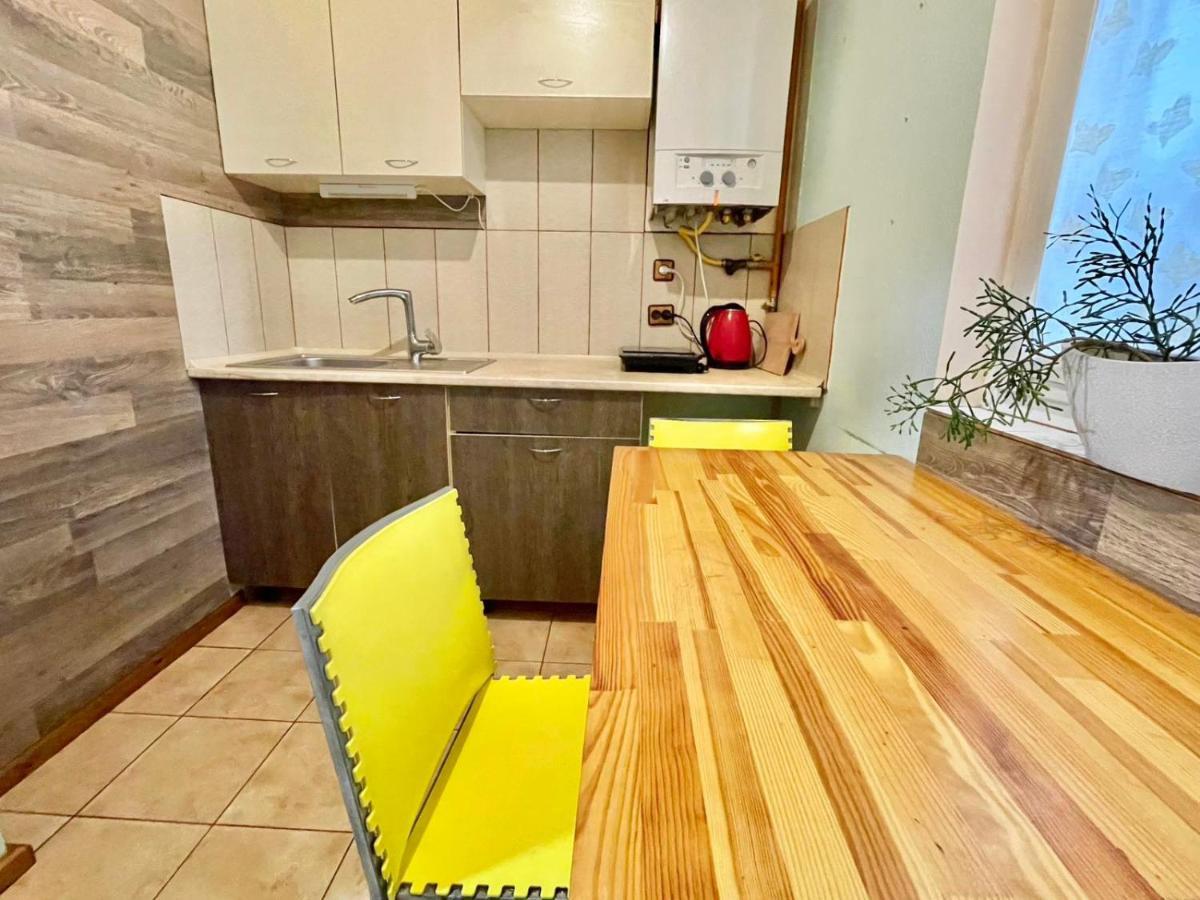 Крехівська 5,Апартаменти В Центрі, Дві Спальні Lviv Exterior photo